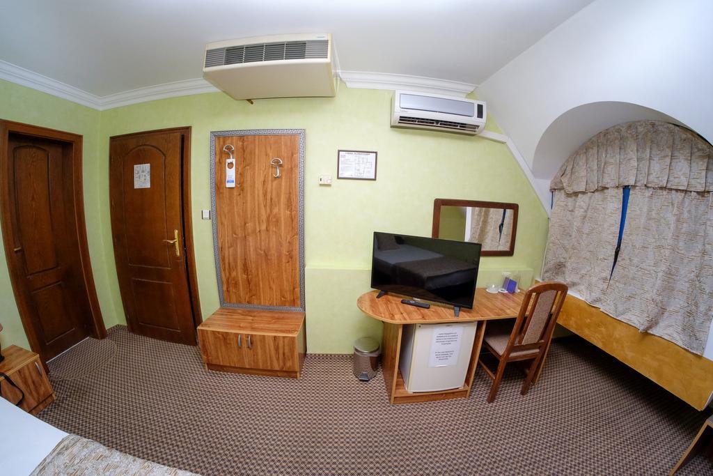 Haskovo Hotel Bagian luar foto